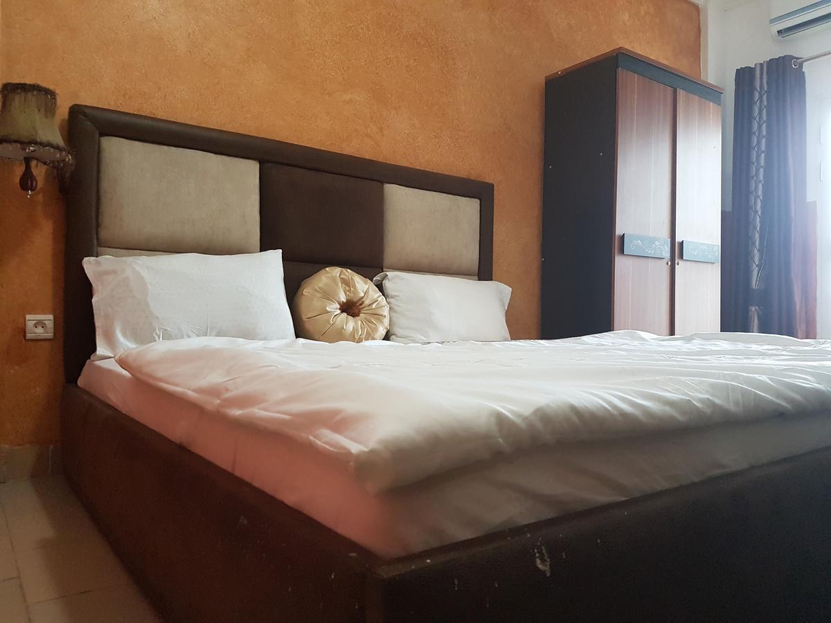 Novo Hotel Brazzaville Exterior photo